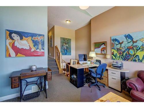 221 Kincora Heights Nw, Calgary, AB - Indoor Photo Showing Office