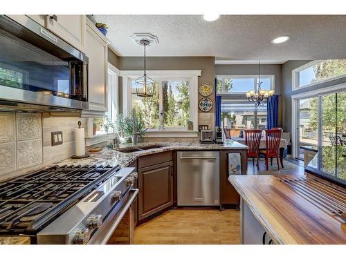221 Kincora Heights Nw, Calgary, AB - Indoor Photo Showing Kitchen