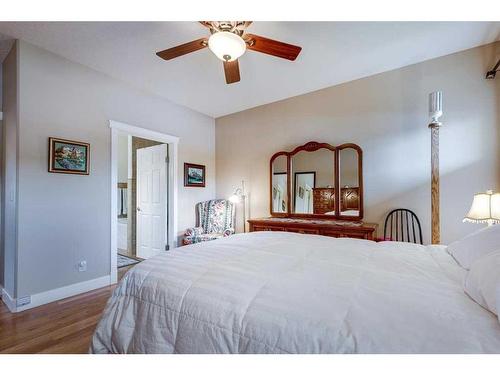 50-173 Austin Drive, Red Deer, AB - Indoor Photo Showing Bedroom