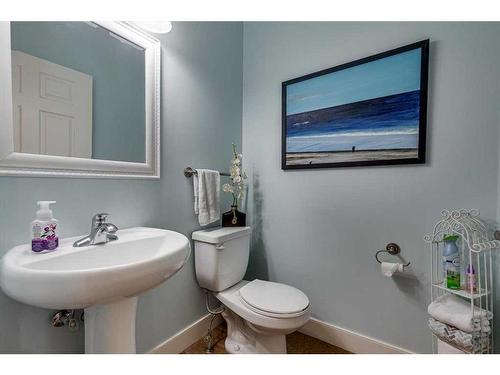 50-173 Austin Drive, Red Deer, AB - Indoor Photo Showing Bathroom