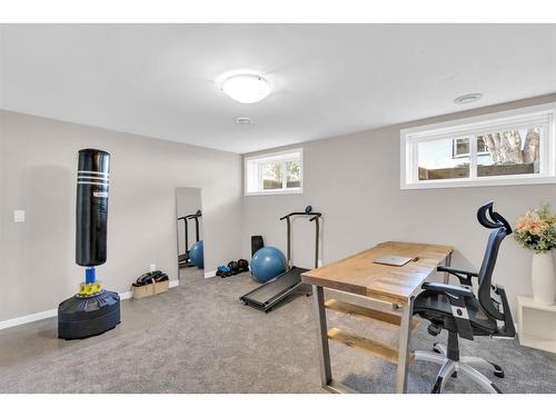 1703 31 Street Sw, Calgary, AB - Indoor Photo Showing Gym Room