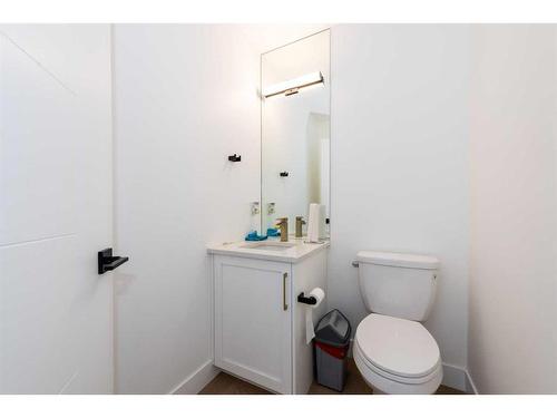 2 Prestwick Rise Se, Calgary, AB - Indoor Photo Showing Bathroom