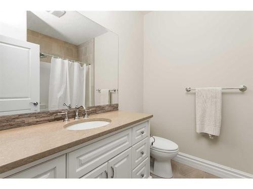 15 Aspen Summit Court Sw, Calgary, AB - Indoor Photo Showing Bathroom