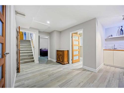 19 Hawkslow Bay Nw, Calgary, AB -  Photo Showing Other Room