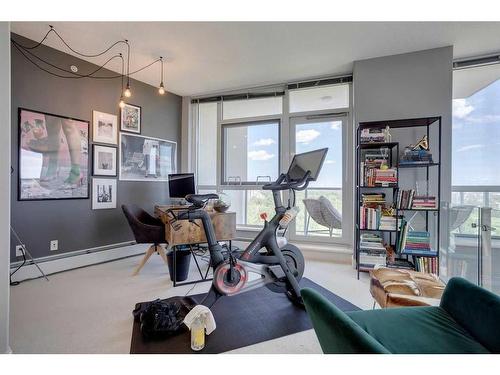 802-99 Spruce Place Sw, Calgary, AB - Indoor Photo Showing Gym Room