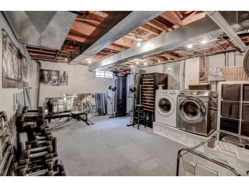 323 Silver Valley Boulevard Nw, Calgary, AB - Indoor Photo Showing Laundry Room