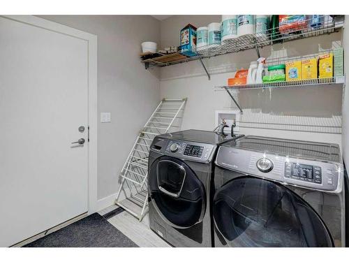 51 Nolancliff Place Nw, Calgary, AB - Indoor Photo Showing Laundry Room