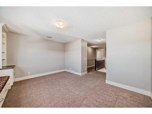 28 Val Gardena Court Sw, Calgary, AB - Indoor Photo Showing Other Room