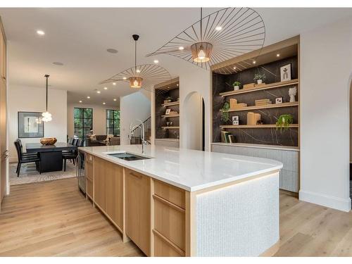 1426 4A Street Nw, Calgary, AB - Indoor Photo Showing Kitchen