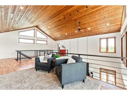 252121 2157 Drive West, Rural Foothills County, AB -  Photo Showing Other Room