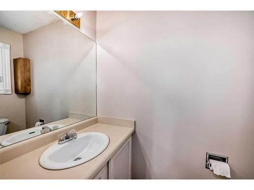 111 Shawmeadows Road Sw, Calgary, AB - Indoor Photo Showing Bathroom