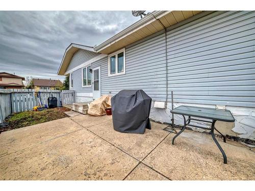 111 Shawmeadows Road Sw, Calgary, AB - Outdoor With Deck Patio Veranda With Exterior