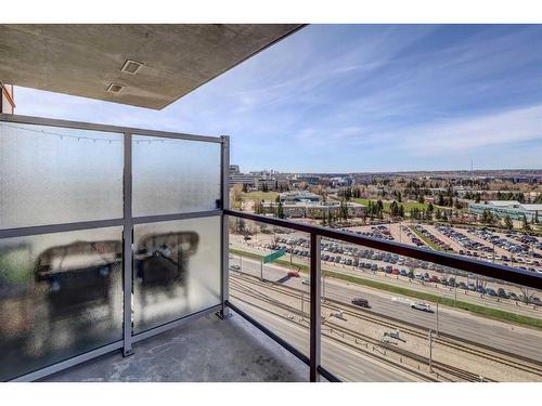 1207-3830 Brentwood Road Nw, Calgary, AB - Outdoor With View With Exterior