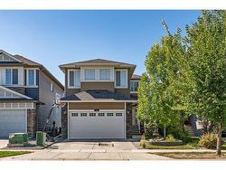 635 Evanston Drive NW Calgary, AB T3P 0H7