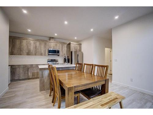 79 Harvest Square, Claresholm, AB - Indoor Photo Showing Dining Room