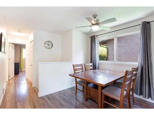 13 Edgeford Road Nw, Calgary, AB - Indoor Photo Showing Dining Room