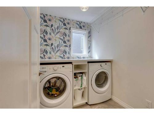 114 Masters Point Se, Calgary, AB - Indoor Photo Showing Laundry Room