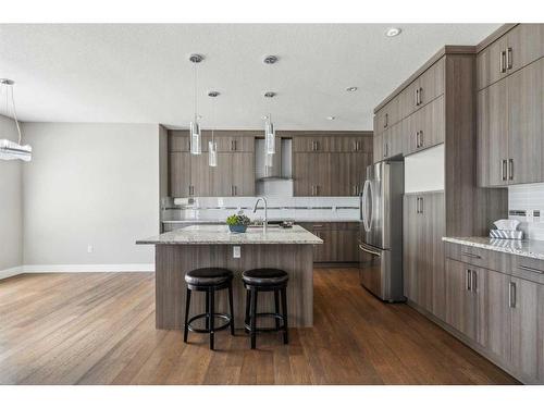 1471 Ranch Road, Carstairs, AB - Indoor Photo Showing Kitchen With Stainless Steel Kitchen With Upgraded Kitchen