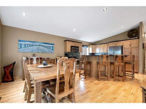 731 Lakeside Drive, Rural Vulcan County, AB - Indoor Photo Showing Dining Room