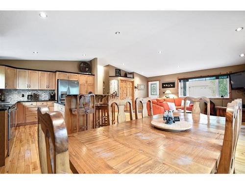 731 Lakeside Drive, Rural Vulcan County, AB - Indoor