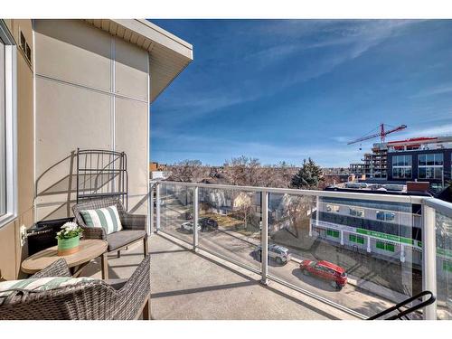 406-119 19 Street Nw, Calgary, AB - Outdoor With Balcony With Exterior