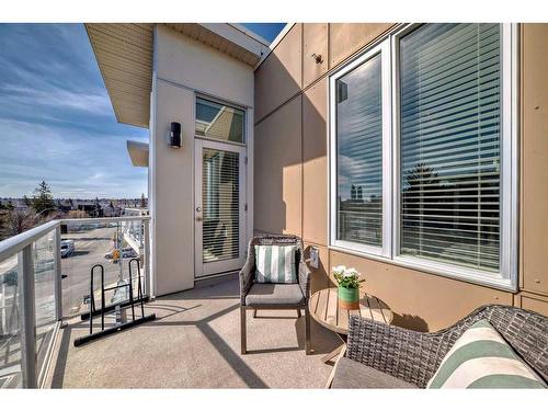 406-119 19 Street Nw, Calgary, AB - Outdoor With Balcony With Exterior