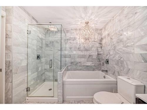 406-119 19 Street Nw, Calgary, AB - Indoor Photo Showing Bathroom