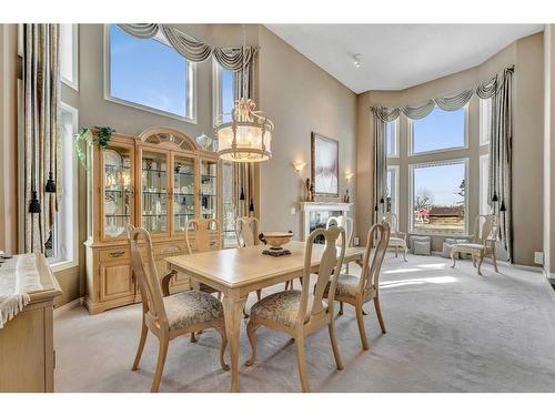 658 East Chestermere Drive, Chestermere, AB - Indoor Photo Showing Dining Room