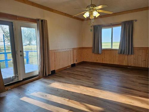 162021 Range Road 270, Rural Willow Creek No. 26, M.D. Of, AB - Indoor Photo Showing Kitchen