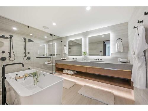 602-100 10A Street Nw, Calgary, AB - Indoor Photo Showing Bathroom