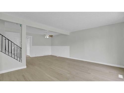 300 Berwick Drive Nw, Calgary, AB - Indoor Photo Showing Other Room