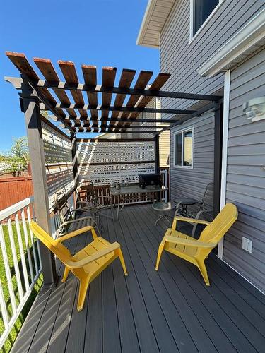 24 Thornleigh Way Se, Airdrie, AB - Outdoor With Deck Patio Veranda With Exterior
