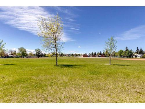4715 35 Avenue Sw, Calgary, AB - Outdoor With View
