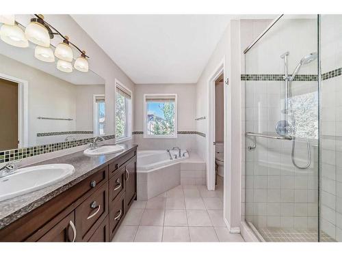 1204 New Brighton Drive Se, Calgary, AB - Indoor Photo Showing Bathroom