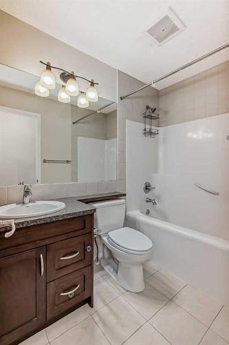1204 New Brighton Drive Se, Calgary, AB - Indoor Photo Showing Bathroom