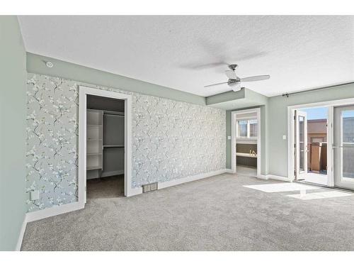 2-1717 27 Avenue Sw, Calgary, AB - Indoor