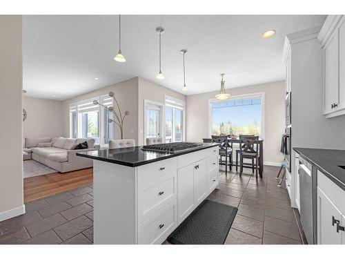 242057 209 Street West, Rural Foothills County, AB - Indoor Photo Showing Kitchen