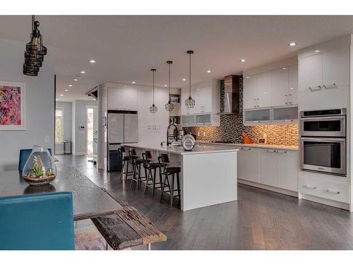 2007 24 Avenue Nw, Calgary, AB - Indoor Photo Showing Kitchen With Upgraded Kitchen