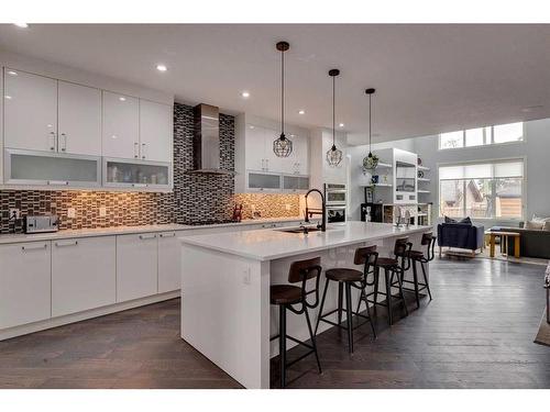 2007 24 Avenue Nw, Calgary, AB - Indoor Photo Showing Kitchen With Upgraded Kitchen