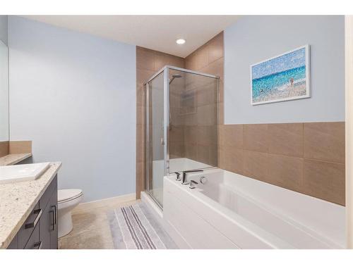 3101-522 Cranford Drive Se, Calgary, AB - Indoor Photo Showing Bathroom