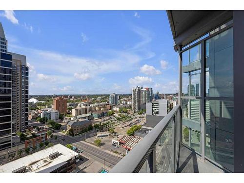1908-220 12 Avenue Se, Calgary, AB - Outdoor With View