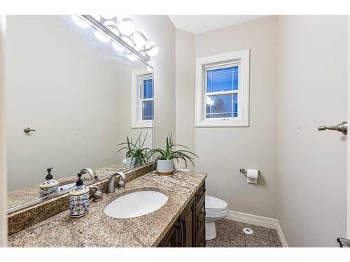 235200 Range Road 281, Rural Rocky View County, AB - Indoor Photo Showing Bathroom