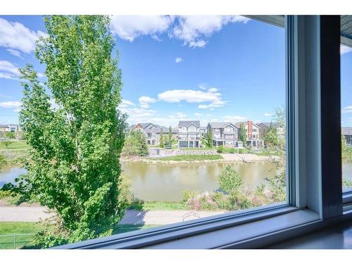 258 Bayside Point Sw, Airdrie, AB - Outdoor With Body Of Water With View