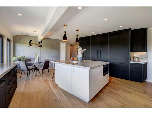 2320 Sunset Avenue Sw, Calgary, AB - Indoor Photo Showing Kitchen