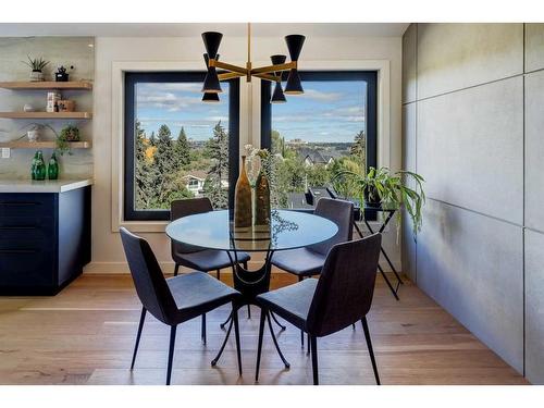 2320 Sunset Avenue Sw, Calgary, AB - Indoor Photo Showing Dining Room