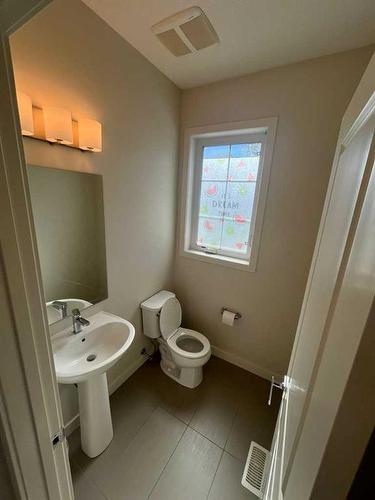 105 Sherwood Row Nw, Calgary, AB - Indoor Photo Showing Bathroom