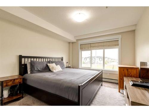 4305-155 Skyview Ranch Way Ne, Calgary, AB - Indoor Photo Showing Bedroom