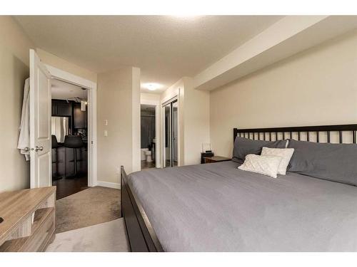 4305-155 Skyview Ranch Way Ne, Calgary, AB - Indoor Photo Showing Bedroom