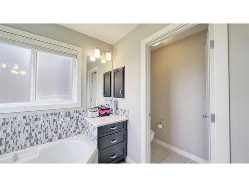 164 Nolanlake View Nw, Calgary, AB - Indoor Photo Showing Bathroom