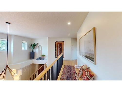 202 Chapala Point Se, Calgary, AB - Indoor Photo Showing Other Room